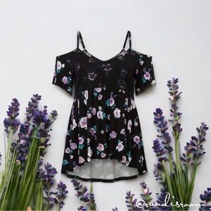 NWOT Torrid Women’s Plus Super Soft Lace Cold Shoulder Babydoll Top SZ 0X